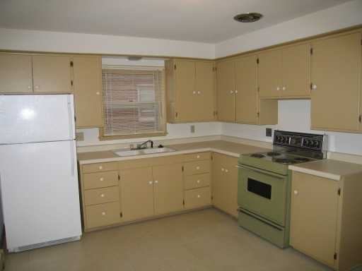 4240 Lumley Rd - Photo 3 of 8
