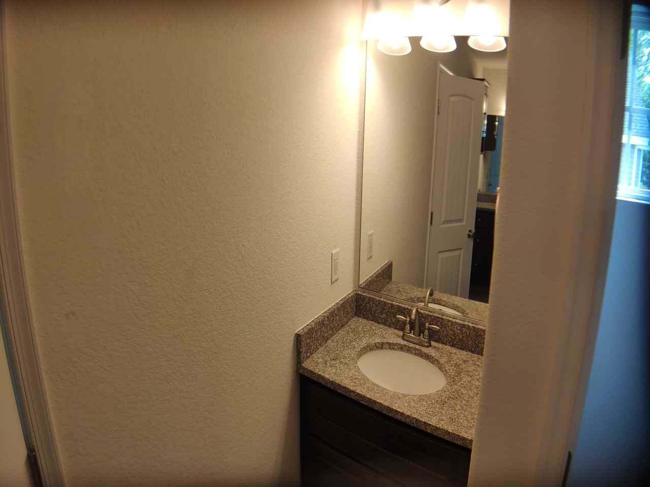 4752 Elizabeth Harbor Dr - Photo 3 of 21