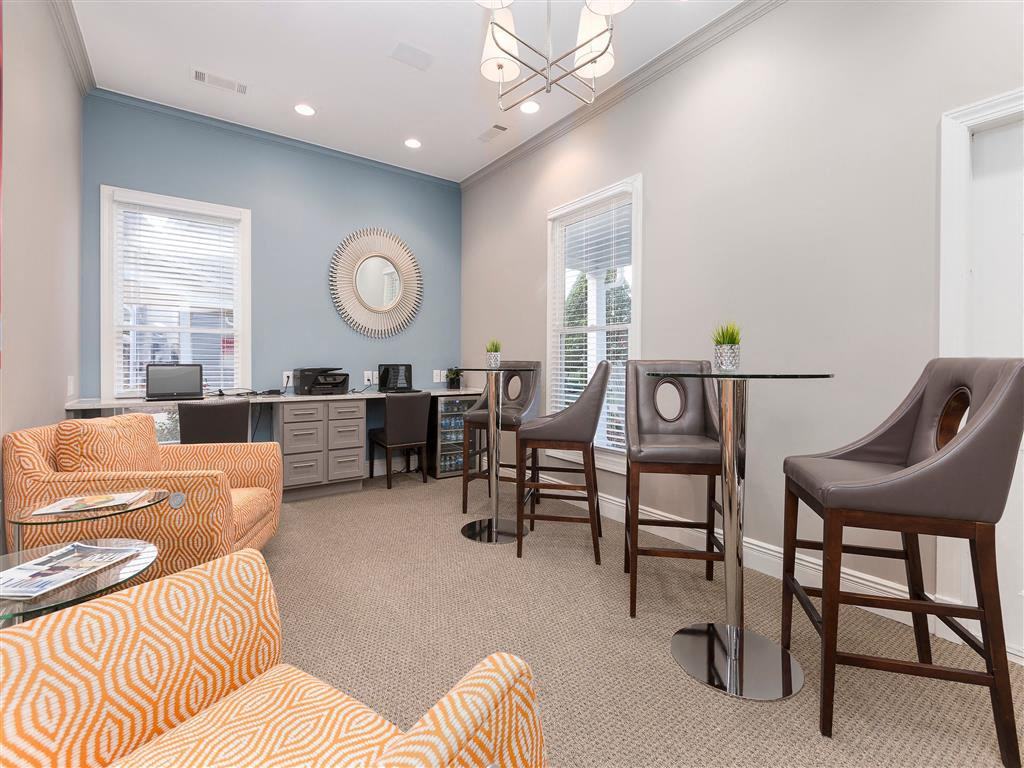 Elan at Mallard Creek Apartment Homes - Photo 6 of 39