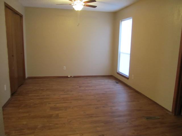 6124 Gaelic Glen Drive - Photo 7 of 16