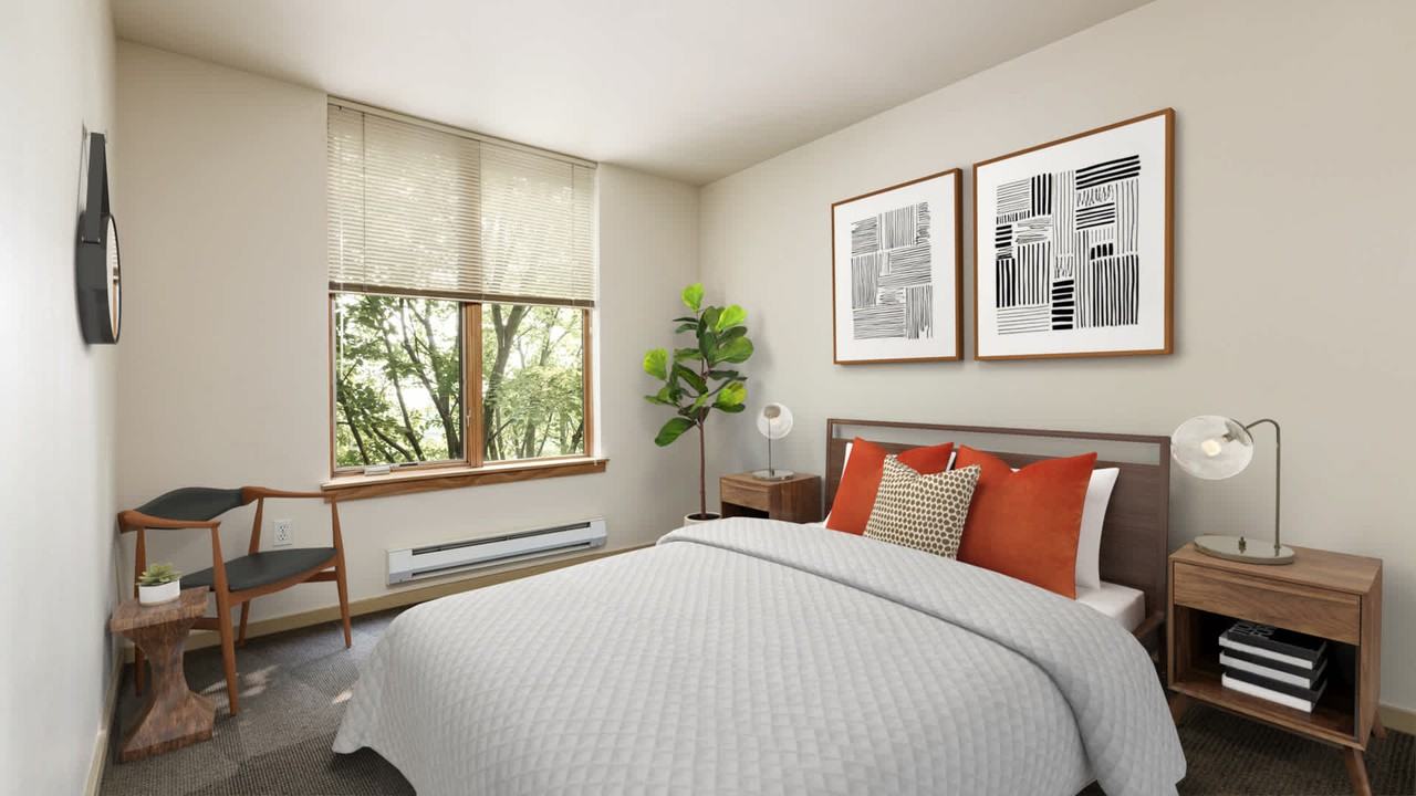 Chloe on Union - Photo 5 of 40