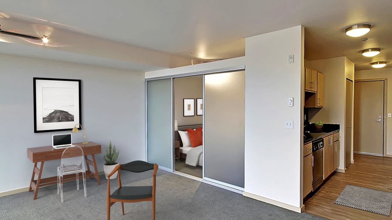 Chloe on Union - Photo 6 of 40