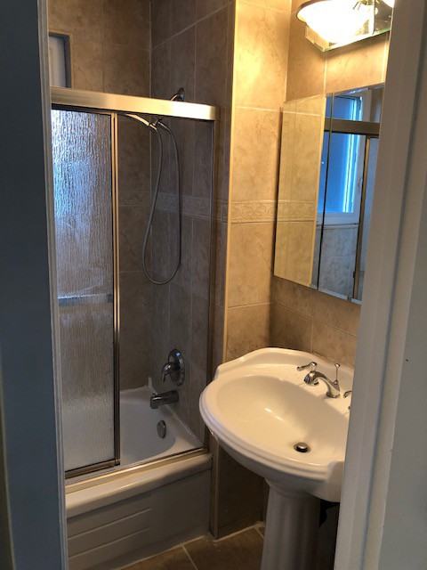 647 Vaughan Road - Photo 6 of 13