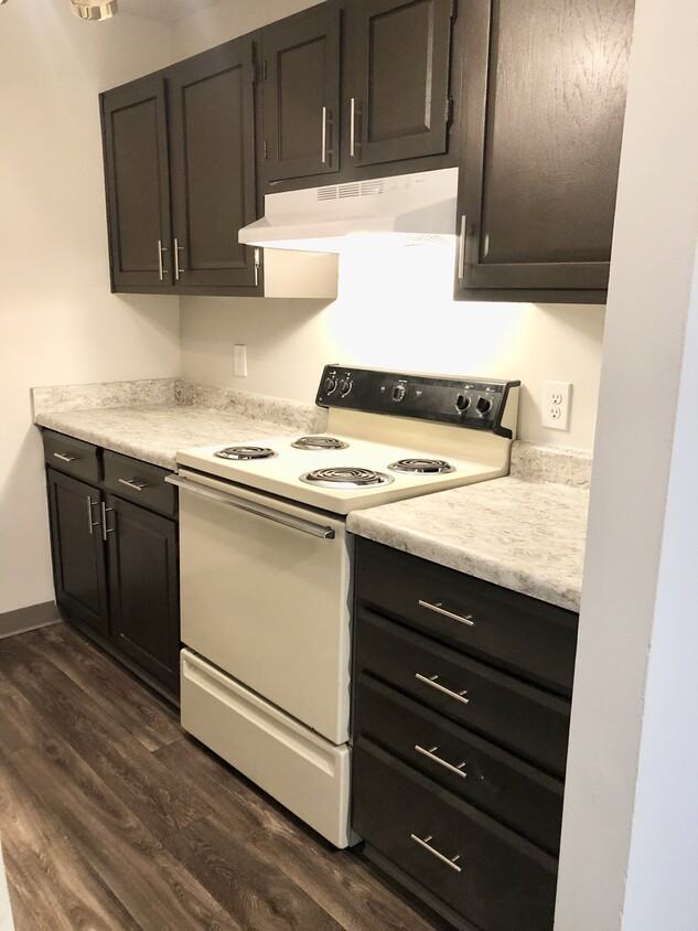 Aston Villa Apartments 2773 Citizens Pl, Columbus, OH 43232 Zumper