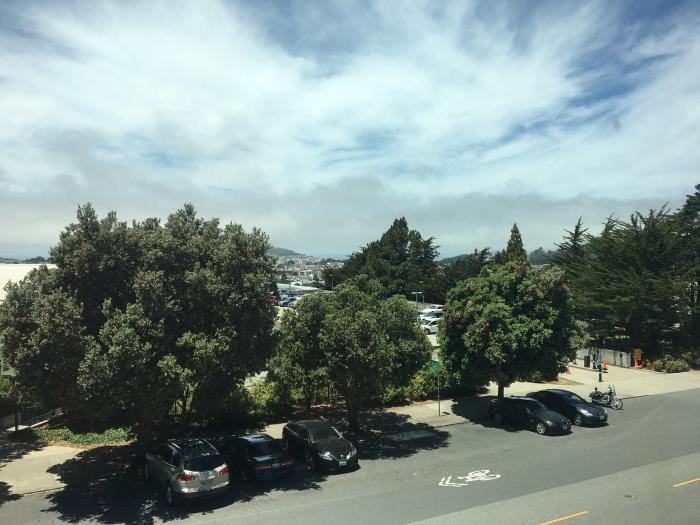 542 Parker Ave - Photo 3 of 15