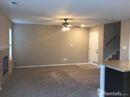 9441 N Baltimore Ave - Photo 2 of 10