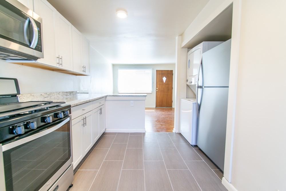 7025-7035 W 36th Ave - Photo 3 of 10