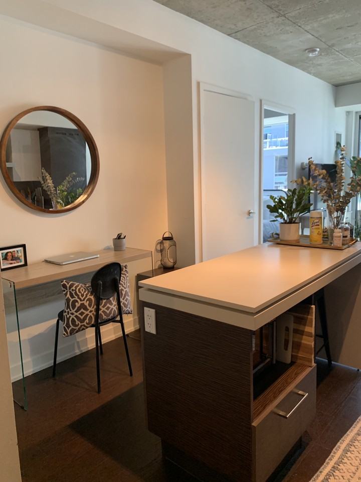 1030 King St W #743 - Photo 7 of 14