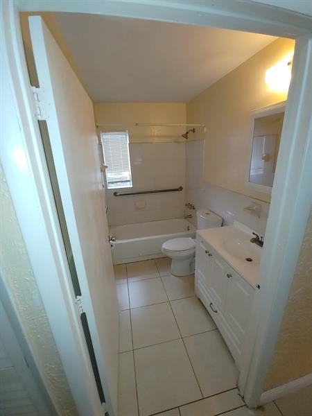 1881 Northwest 33rd Avenue - Photo 3 of 8