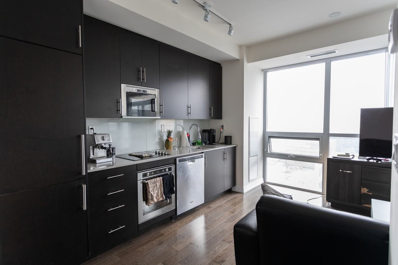 460 Adelaide Street East #1112