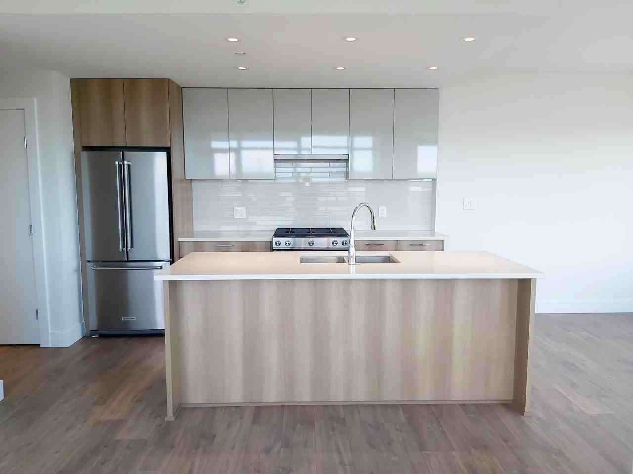 258 Nelson's Court #210 - Photo 3 of 24