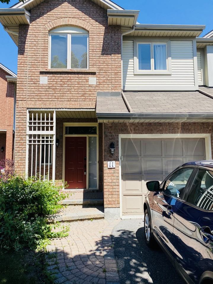 11 Rhapsody Lane - Photo 2 of 2