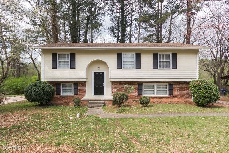 6106 Graceland Cir, Morrow, GA 30260 4 Bedroom House for 1,199/month