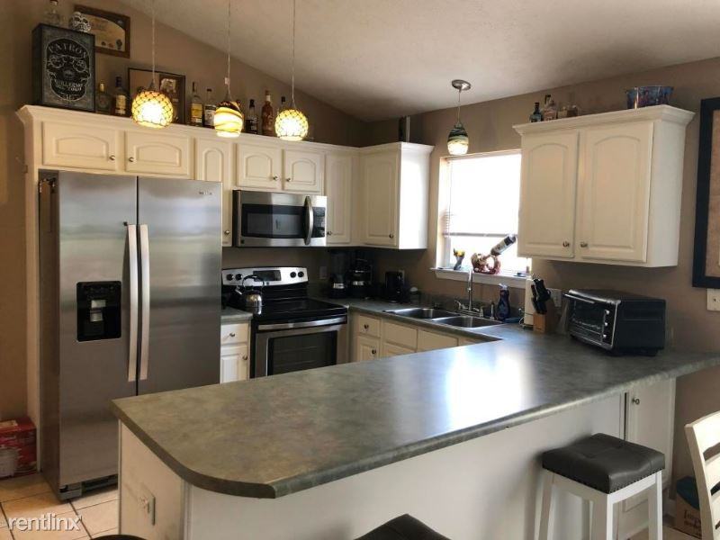 11741 Sand Castle Ln - Photo 2 of 18