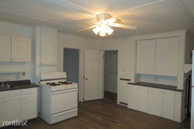 12 Arch St - Photo 2 of 7
