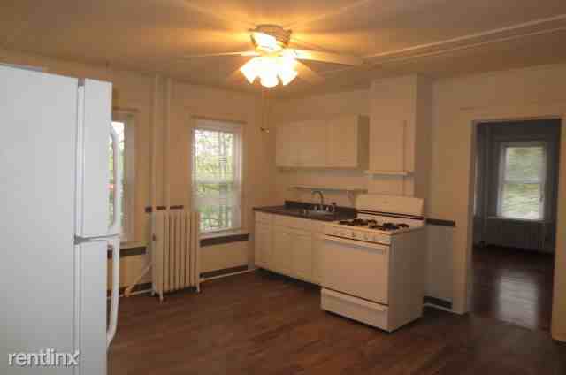 12 Arch St - Photo 3 of 7