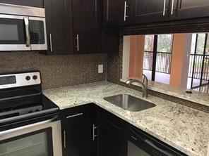 10700 Nw 14th St - Photo 3 of 10