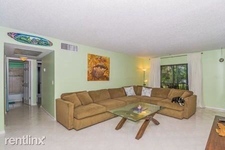 150 Pineview Rd - Photo 2 of 13