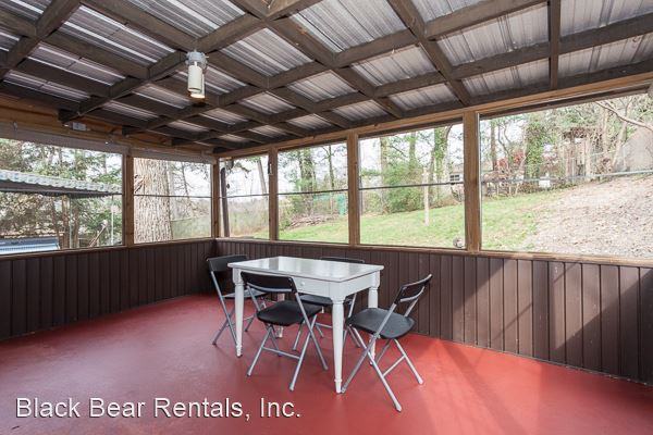 7 Rodgers Pl - Photo 3 of 25