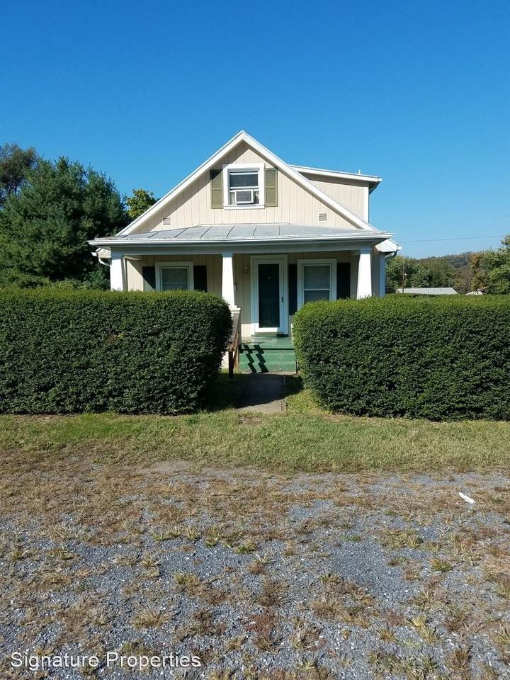 1477 Maple Ave - Photo 2 of 24