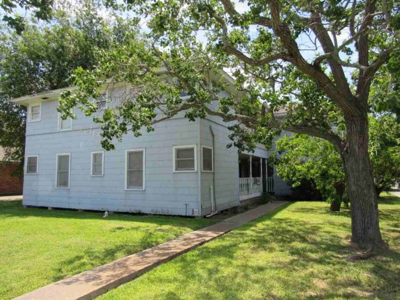 253 Oleander Ave #2 - Photo 2 of 19