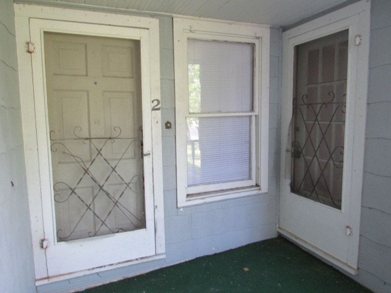 253 Oleander Ave #2 - Photo 3 of 19