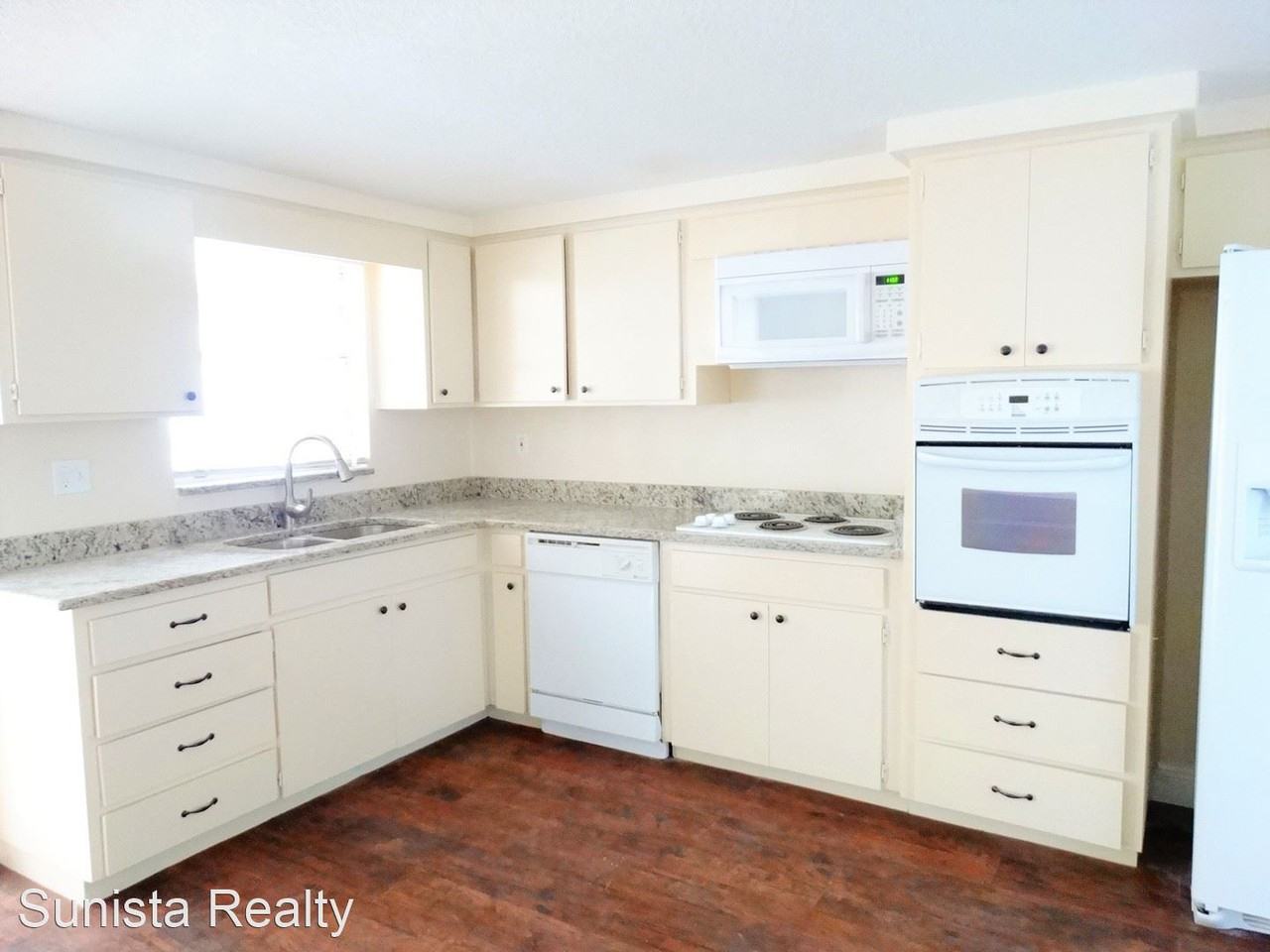 4936 Bola St - Photo 3 of 18