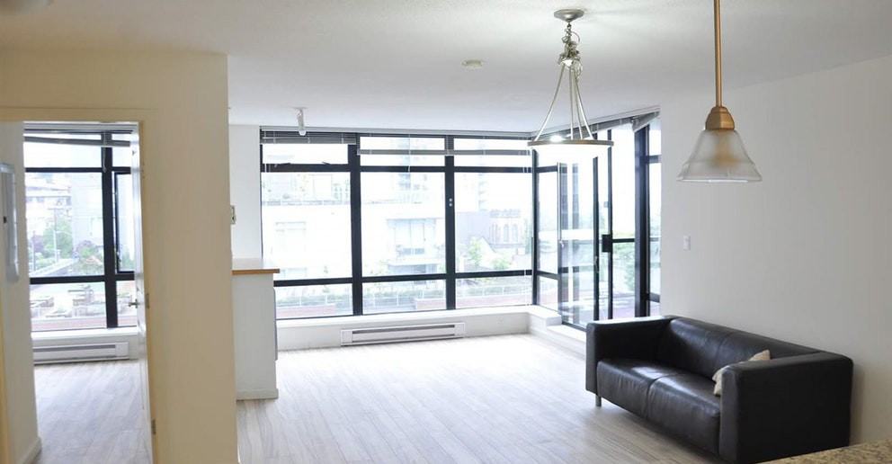 610 Victoria Street - Photo 3 of 13