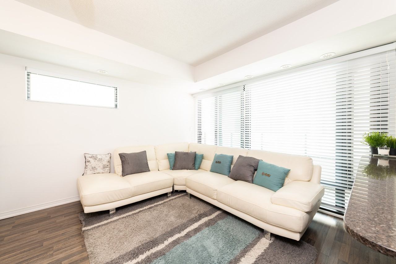 142 Widdicombe Hill Boulevard #519 - Photo 2 of 5