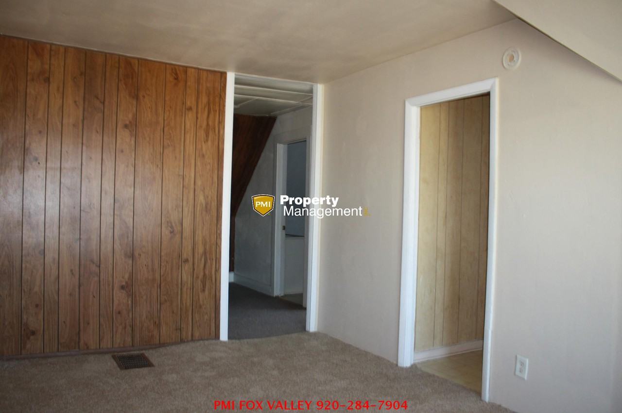 15 South Military Road #4 - Photo 3 of 10