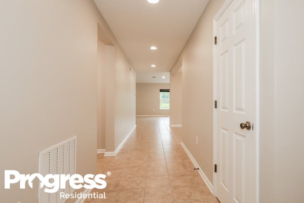 9579 Abby Glen Cir - Photo 3 of 16