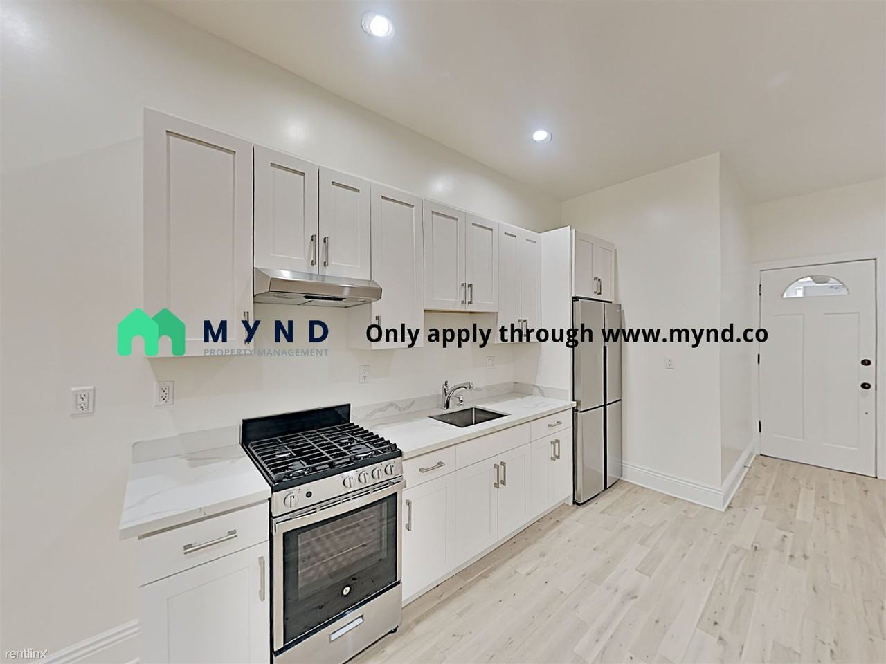 1637A Golden Gate Ave - Photo 2 of 15