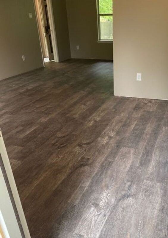 617 E High St - Photo 2 of 6