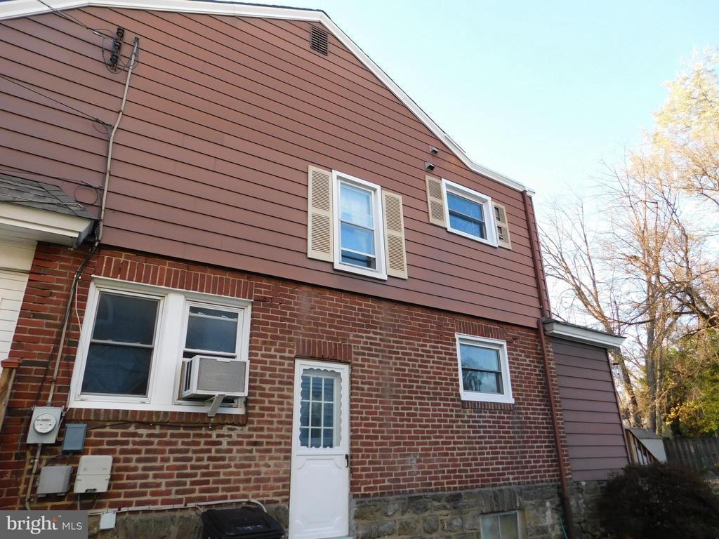 2390 Philmont Ave - Photo 2 of 21