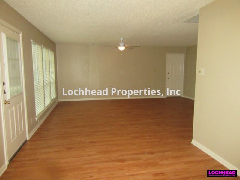 3501 Locust St - Photo 3 of 23