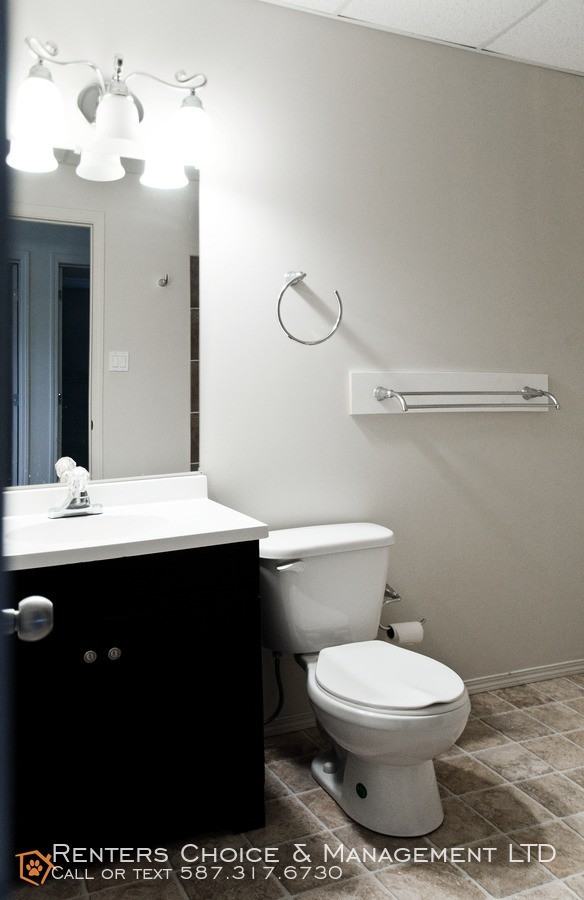 10 Keystone Terr W - Photo 3 of 16