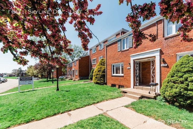 1677 Skyline Dr, Pittsburgh, PA 15227, USA 5 unit Rentals Zumper