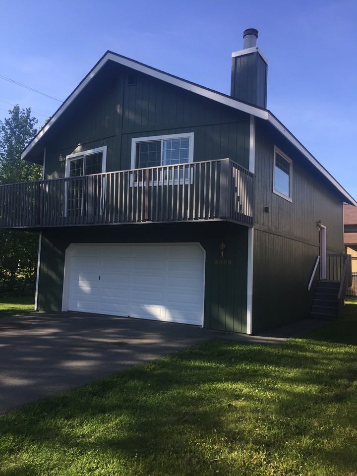 3400 Meadowbrook Cir - Photo 2 of 19