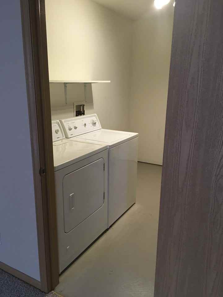 5018 32nd Ave - Photo 3 of 11