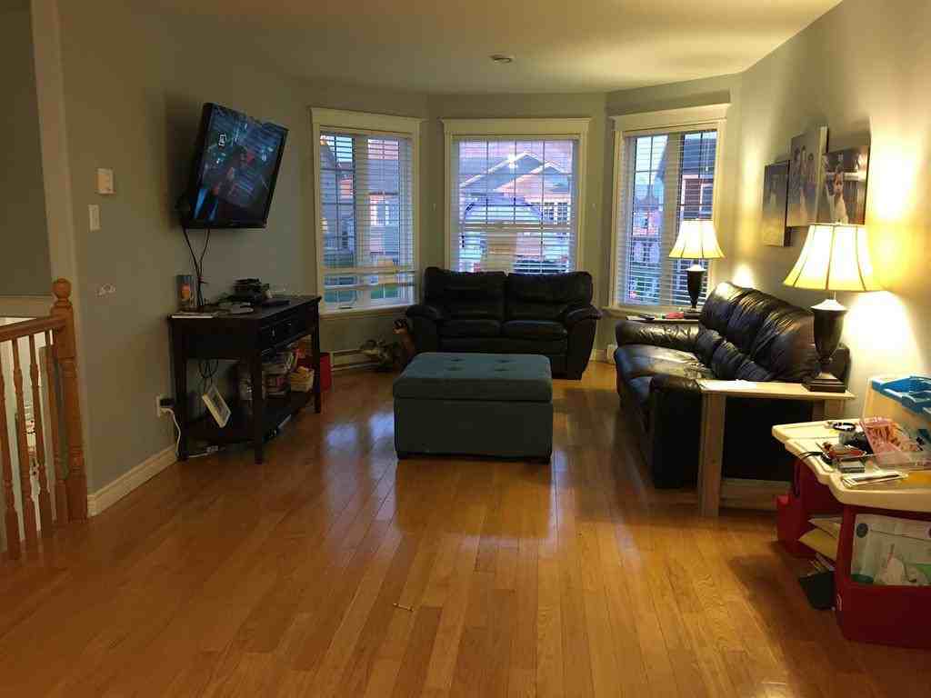 27 Cape Pine Street - Photo 2 of 14