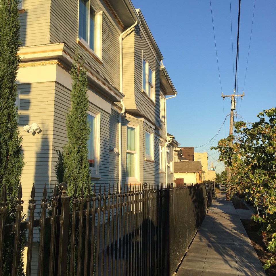 3283 Market Street - Photo 2 of 23