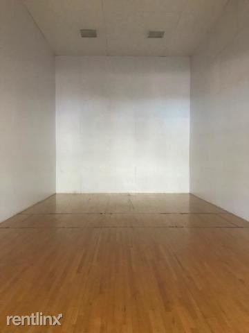 3104 Glenmoor Dr - Photo 3 of 9