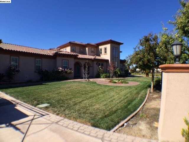 8474 Vine Lane, Tracy, CA 95304 - 2 unit Rentals - Zumper