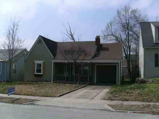 683 S McCann Ave - Photo 2 of 14