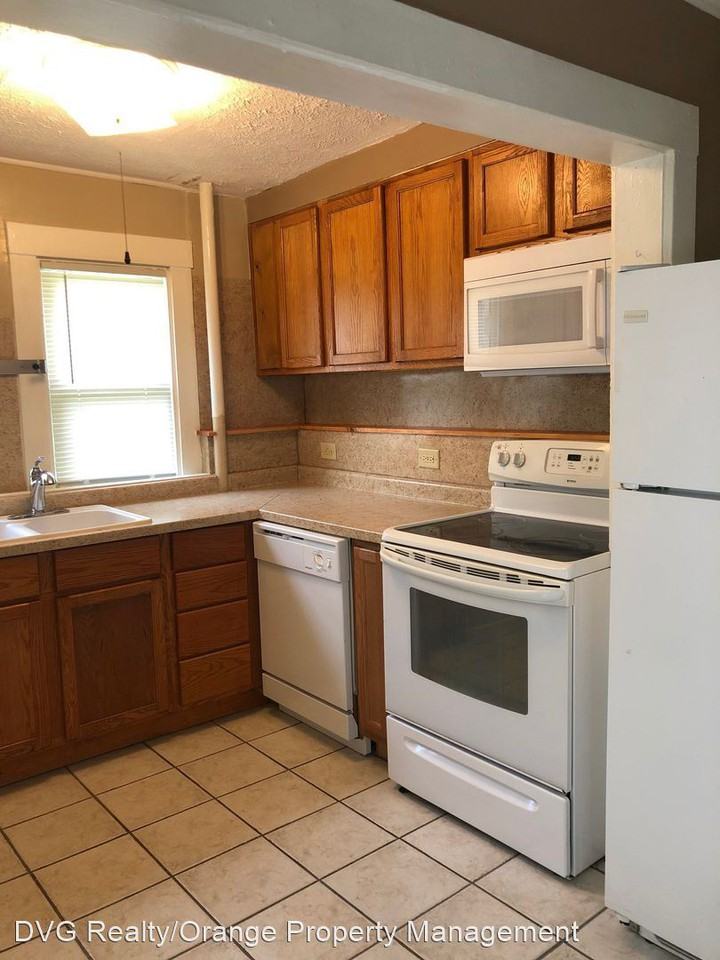 5208 N 14th Ave - Photo 2 of 14