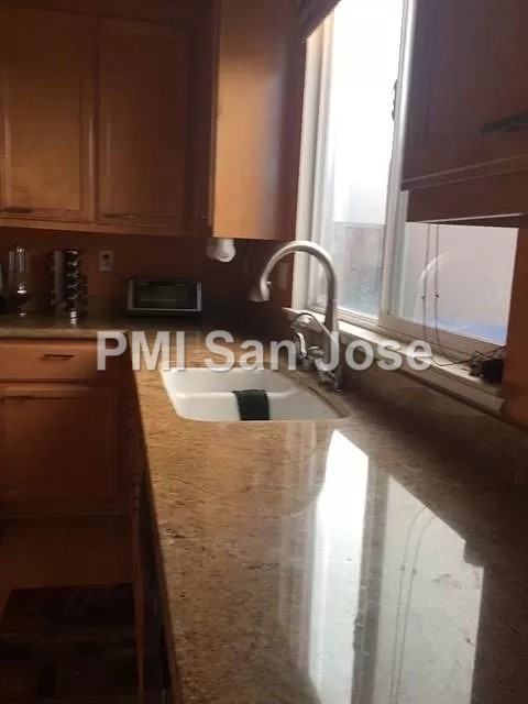 1642 Sedona Ter - Photo 3 of 16