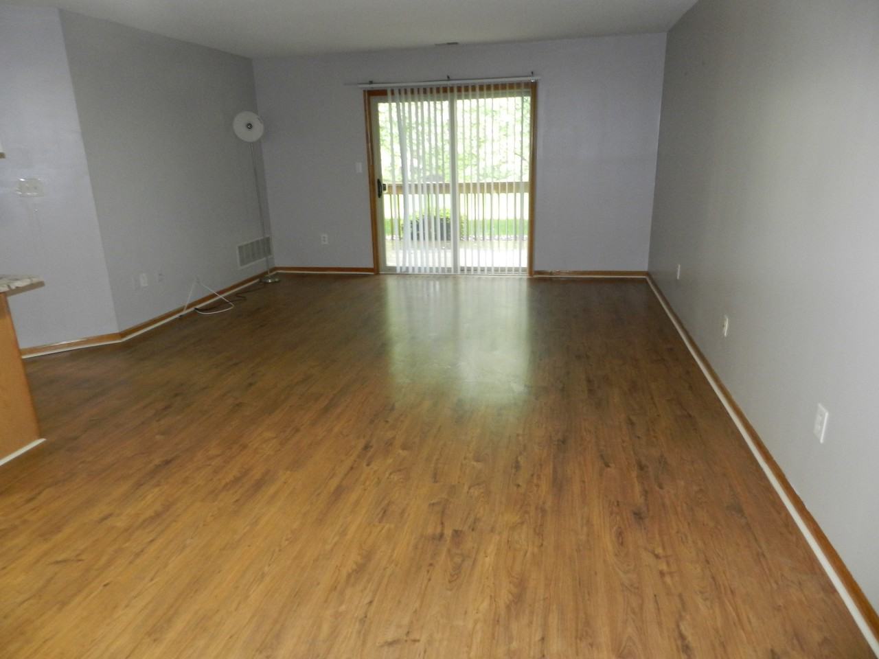 45745 Wildrye Ct - Photo 2 of 9