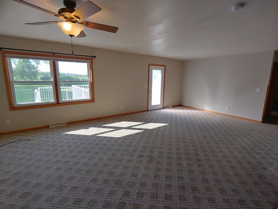 1621 Carlson Pl - Photo 2 of 26