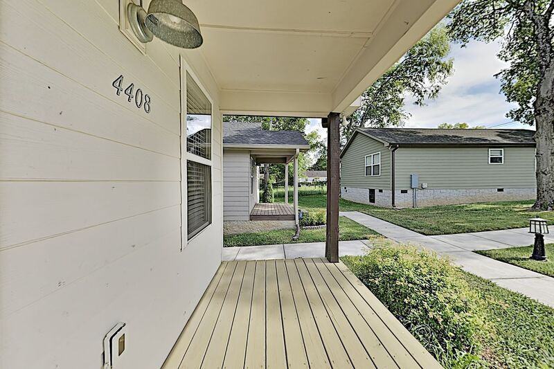 4408B Old Hickory Blvd - Photo 2 of 25