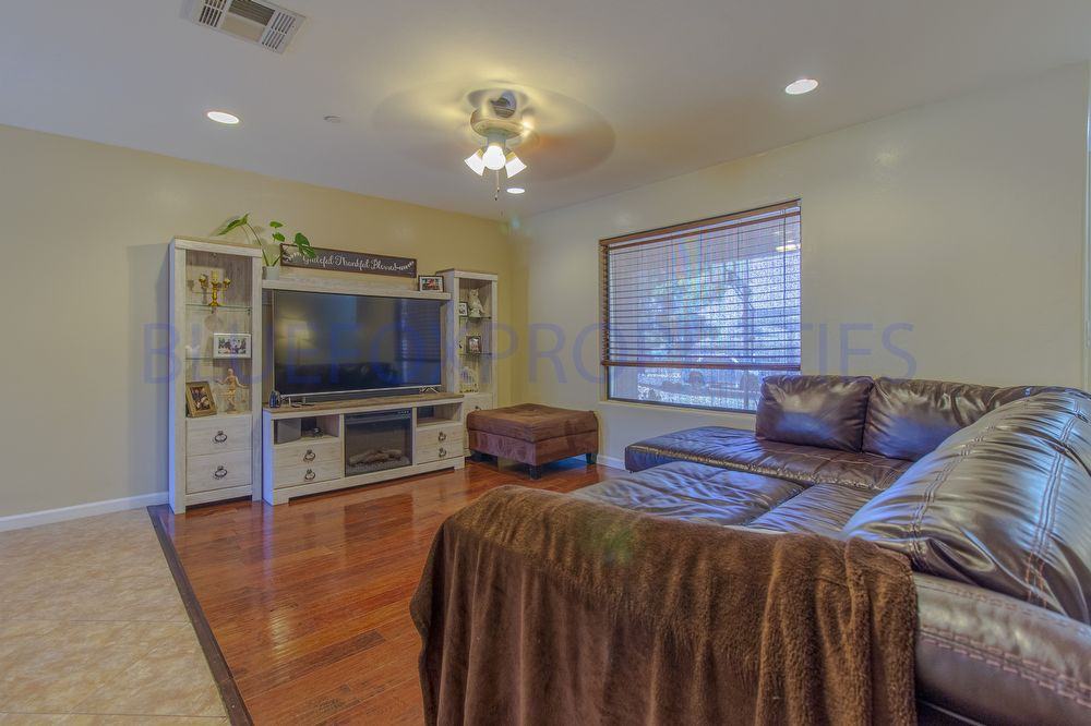 3806 W Orangewood Dr #130 - Photo 3 of 22